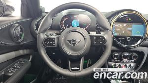 Mini Clubman JCW 2024 года из Южной Кореи