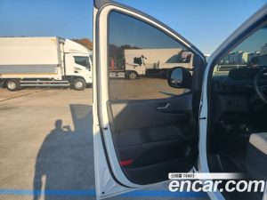Hyundai Staria L3.5 Wagon 3Door 2025 года из Южной Кореи