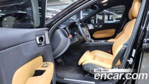 Volvo XC60 B5 ULTIMATE Bright 2024 года из Южной Кореи