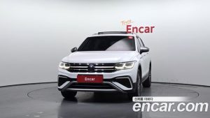 Volkswagen Tiguan 2.0 TSI Prestige 2022 года из Южной Кореи