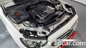 Mercedes-Benz E-Class E250 Exclusive 2023 года из Южной Кореи