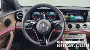 Mercedes-Benz E-Class E250 Exclusive 2023 года из Южной Кореи