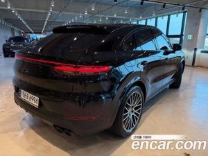 Porsche Cayenne 3.0 Coupe 2023 года из Южной Кореи