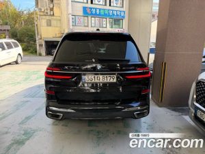 BMW X7 xDrive 40i M Sport 6 2024 года из Южной Кореи