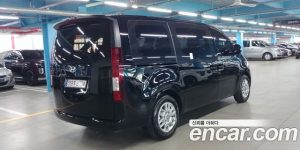 Hyundai Staria Tourer 9-Seater 2025 года из Южной Кореи