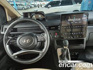 Hyundai Staria Tourer 9-Seater 2025 года из Южной Кореи