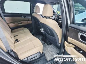 Kia Sorento Бензин 2.5T 2WD 2025 года из Южной Кореи