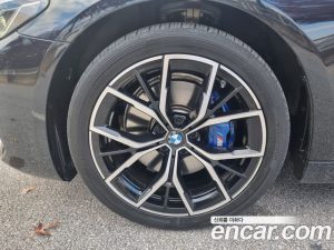BMW 5-Series 530i xDrive M Sport 2023 года из Южной Кореи