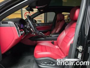 Porsche Cayenne 3.0 Coupe 2023 года из Южной Кореи
