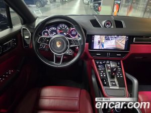 Porsche Cayenne 3.0 Coupe 2023 года из Южной Кореи