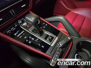 Porsche Cayenne 3.0 Coupe 2023 года из Южной Кореи
