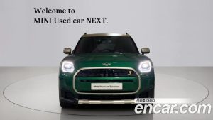 Mini Countryman ALL4 SE Favoured 2025 года из Южной Кореи
