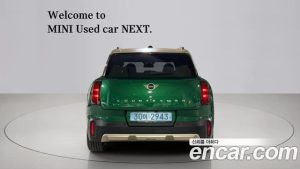 Mini Countryman ALL4 SE Favoured 2025 года из Южной Кореи