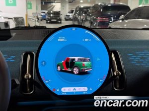 Mini Countryman ALL4 SE Favoured 2025 года из Южной Кореи