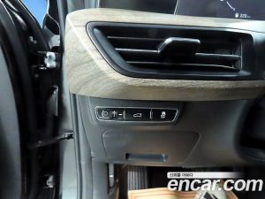 Kia K8 2.5 Бензин 2WD 2024 года из Южной Кореи