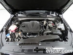 Kia K8 2.5 Бензин 2WD 2024 года из Южной Кореи