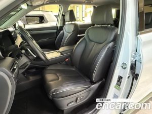 Hyundai Palisade Дизель 2.2 2WD 2024 года из Южной Кореи