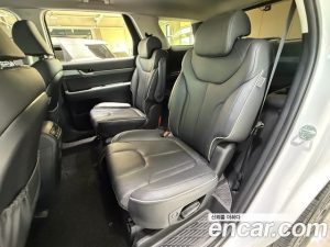 Hyundai Palisade Дизель 2.2 2WD 2024 года из Южной Кореи