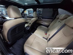 Kia Sorento HEV 1.6 2WD 2024 года из Южной Кореи