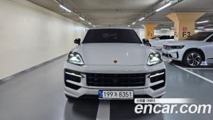 Porsche Cayenne 3.0 2024 года из Южной Кореи