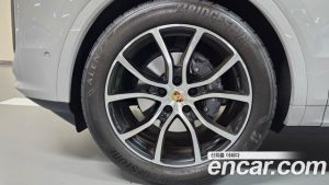 Porsche Cayenne 3.0 2024 года из Южной Кореи