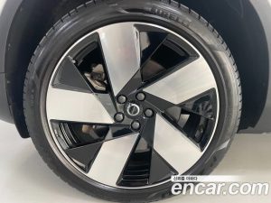 Volvo C40 Twin ULTIMATE 2024 года из Южной Кореи