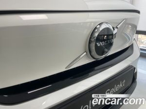 Volvo C40 Twin ULTIMATE 2024 года из Южной Кореи