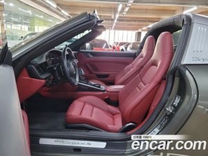 Porsche 911 TARGA 4S 2024 года из Южной Кореи