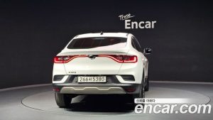 Renault-KoreaSamsung XM3 1.6 GTe RE 2023 года из Южной Кореи