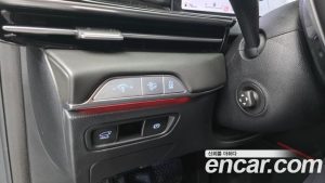 Genesis GV80 2.5T Бензин 2WD 2024 года из Южной Кореи
