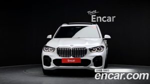 BMW X5 xDrive 40i M Sport 2023 года из Южной Кореи
