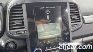 Renault-KoreaSamsung QM6 2.0 GDe LE Signature 2WD 2023 года из Южной Кореи