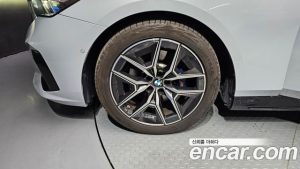 BMW 5-Series 520i M Sport 2024 года из Южной Кореи