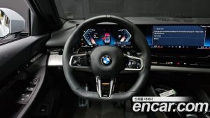 BMW 5-Series 520i M Sport 2024 года из Южной Кореи