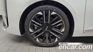 Kia K8 3.5 Бензин 2WD 2025 года из Южной Кореи