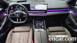 BMW 5-Series 520i Special Edition 2025 года из Южной Кореи