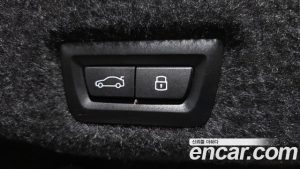 BMW 5-Series 520i Special Edition 2025 года из Южной Кореи