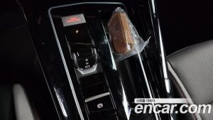 Volkswagen Golf 2.0 GTI 2023 года из Южной Кореи