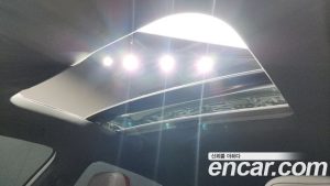 Volkswagen Golf 2.0 GTI 2023 года из Южной Кореи