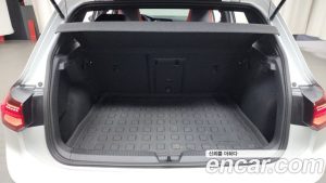 Volkswagen Golf 2.0 GTI 2023 года из Южной Кореи