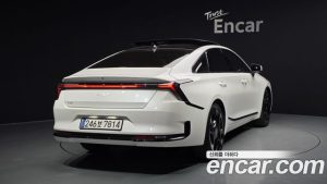 Kia K8 2.5 Бензин 2WD 2025 года из Южной Кореи