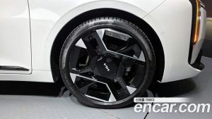Kia K8 2.5 Бензин 2WD 2025 года из Южной Кореи