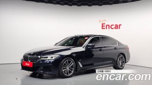 BMW 5-Series 520i M Sport 2023 года из Южной Кореи