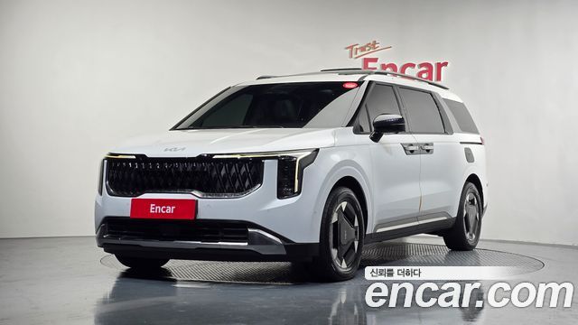Kia Canival HEV 9-Seater Noblesse 2024 года из Кореи