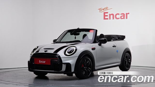 Mini Cooper Convertible JCW 2023 года из Кореи