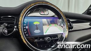 Mini Cooper Convertible JCW 2023 года из Южной Кореи