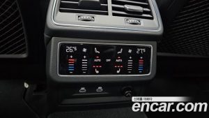 Audi A7 55 TFSI 4WD Premium 2023 года из Южной Кореи