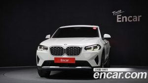 BMW X4 xDrive20i xLine 2023 года из Южной Кореи
