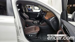 BMW X4 xDrive20i xLine 2023 года из Южной Кореи