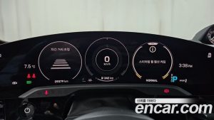 Porsche Taycan GTS 2023 года из Южной Кореи